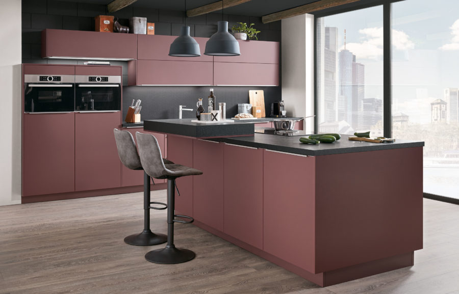 Nobilia EasyTouch Kitchen in Lacquered Laminate Red Rust