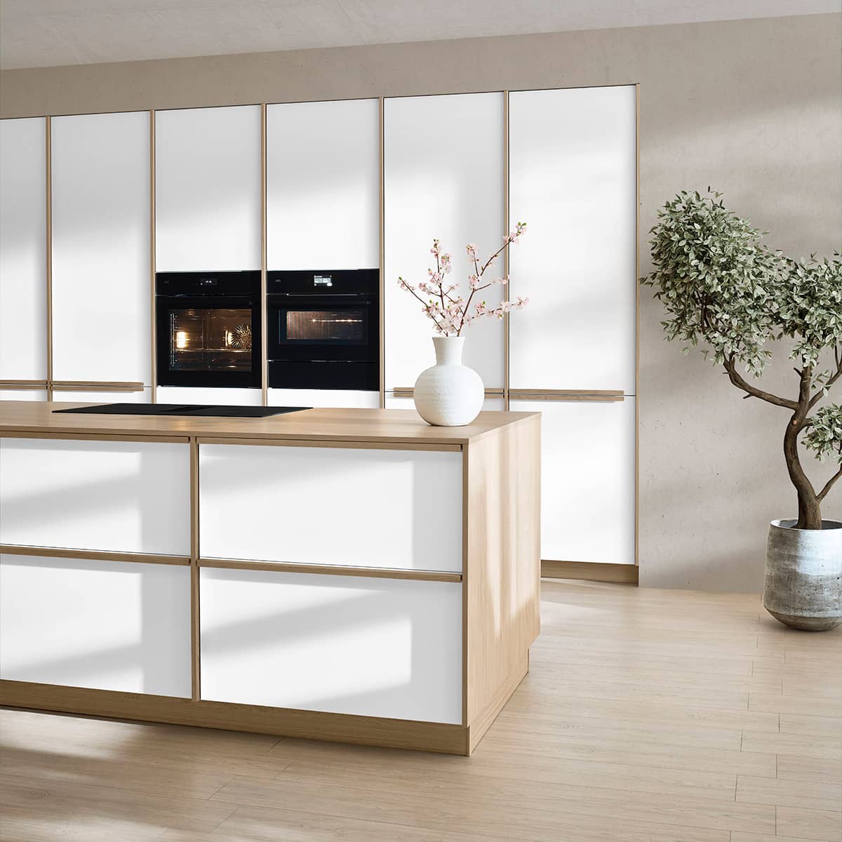 Senso Kitchen 488 - Framed Door Kitchen White minimalist kitchen with thin wooden framed cabinets, light oak accents, and a large matching kitchen island.