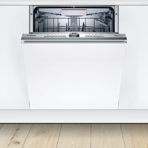 Bosch SMV4HCX07E fully-integrated dishwasher in kitchen base units.