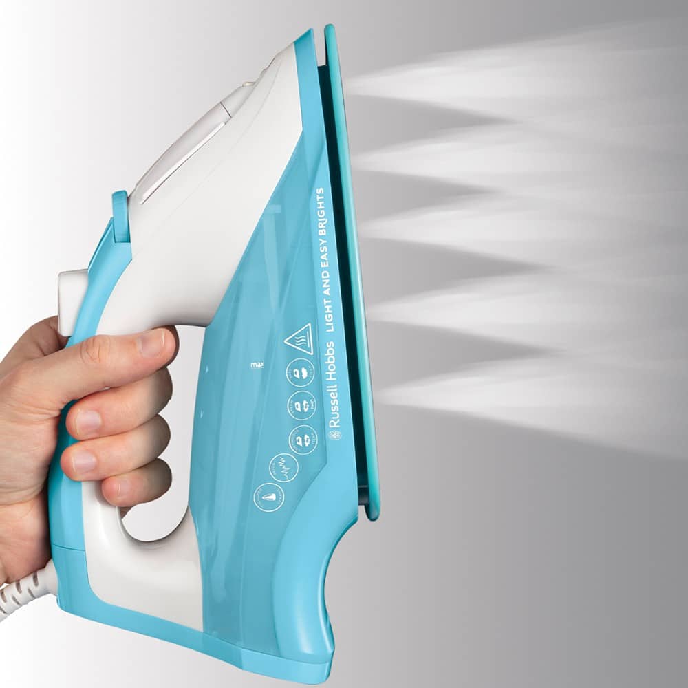 Russell Hobbs Aqua Iron 26482-56 Steam Steam coming out of Russell Hobbs Iron