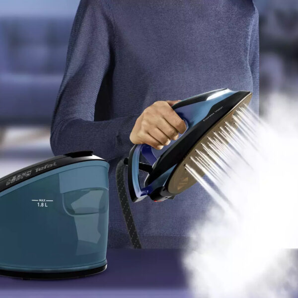 Vapor steam coming out of steam iron